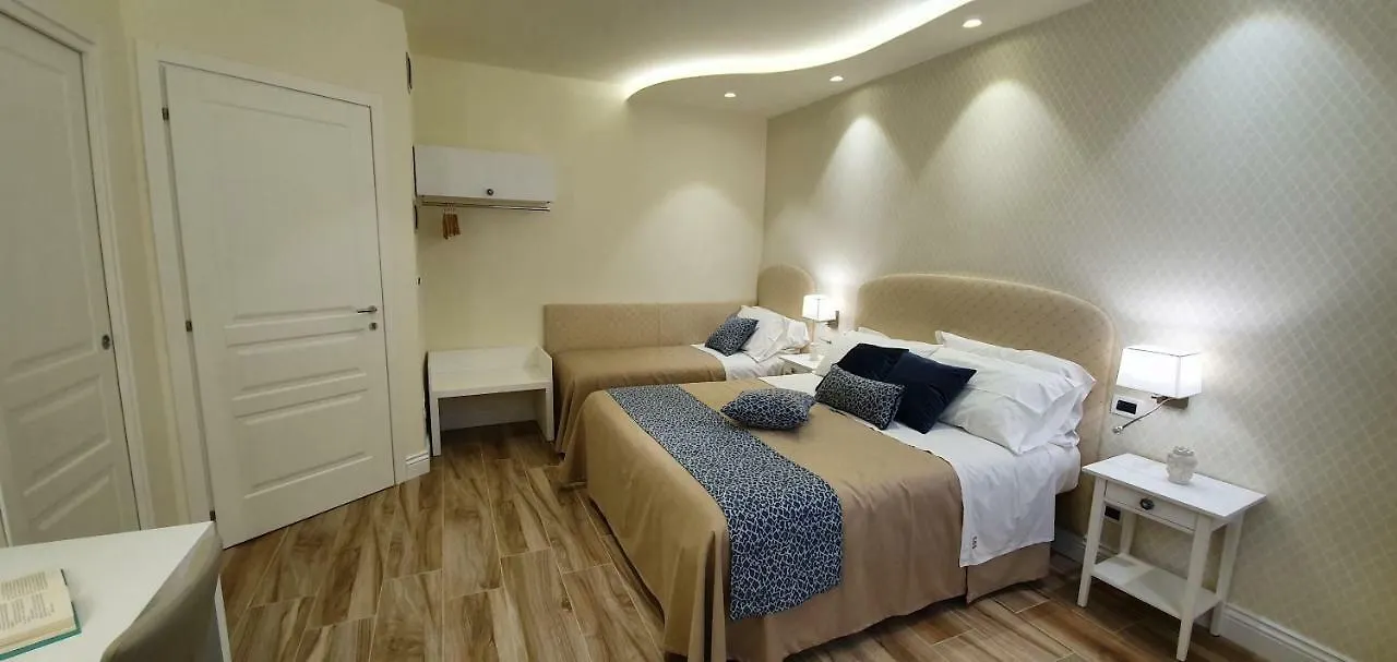 Ines Bed And Breakfast Giardini Naxos Italy