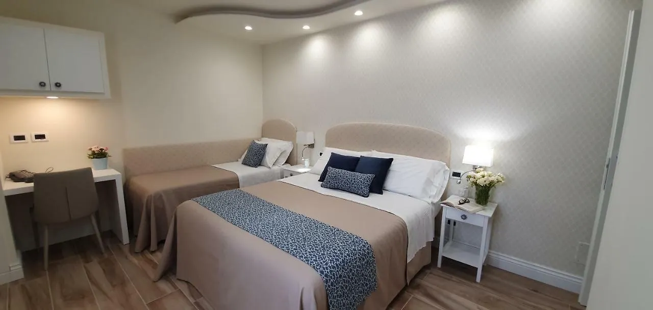 Ines Bed And Breakfast Giardini Naxos 3*,  Italy